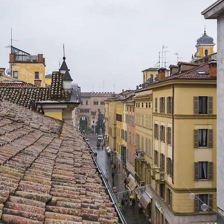 Duomo House Парма